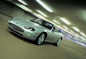 Jaguar XK8 2004 года